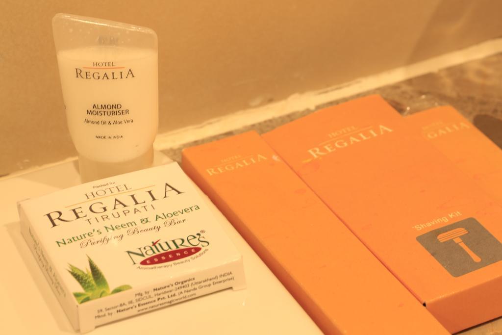 Hotel Regalia Tirupati Eksteriør billede